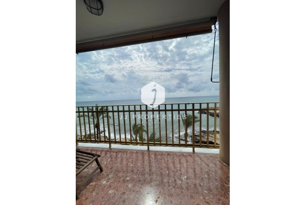 Segunda mano - Apartamento / piso -
Torrevieja - Las Piscinas Naturales