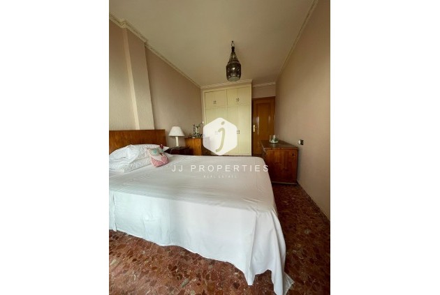 Segunda mano - Apartamento / piso -
Torrevieja - Las Piscinas Naturales