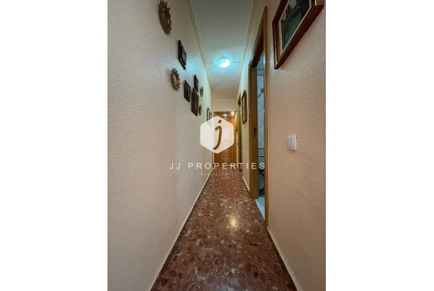 Segunda mano - Apartamento / piso -
Torrevieja - Las Piscinas Naturales