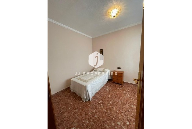 Segunda mano - Apartamento / piso -
Torrevieja - Las Piscinas Naturales