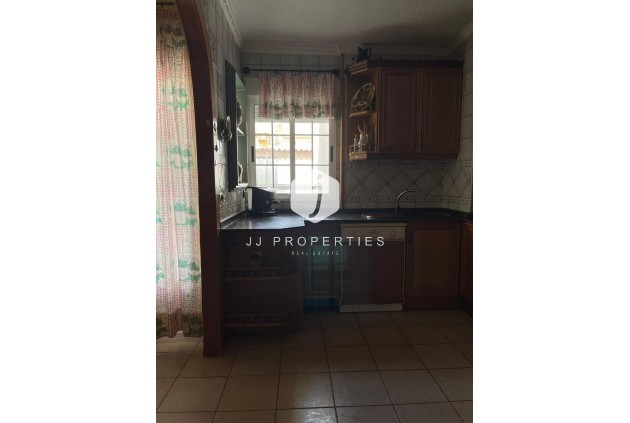 Segunda mano - Apartamento / piso -
Torrevieja - Las Piscinas Naturales