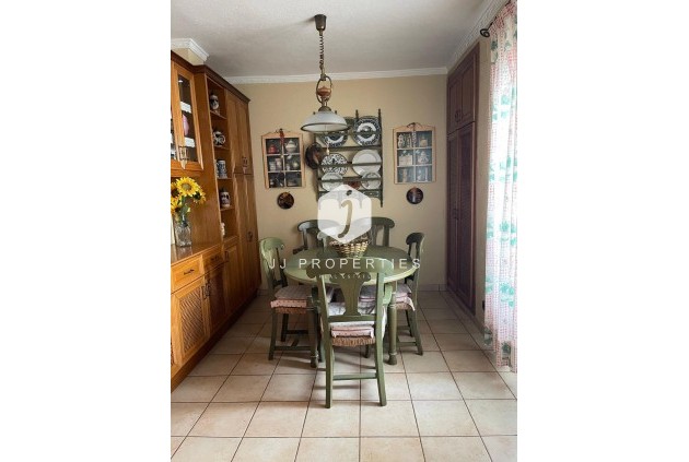 Segunda mano - Apartamento / piso -
Torrevieja - Las Piscinas Naturales