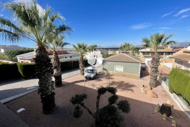 Segunda mano - Villa -
Ciudad Quesada - Costa Blanca