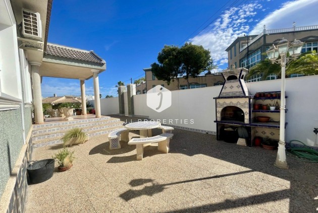 Segunda mano - Villa -
Ciudad Quesada - Costa Blanca