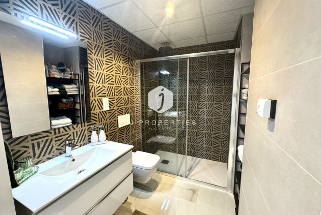 Segunda mano - Apartamento / piso -
Playa Flamenca - Costa Blanca