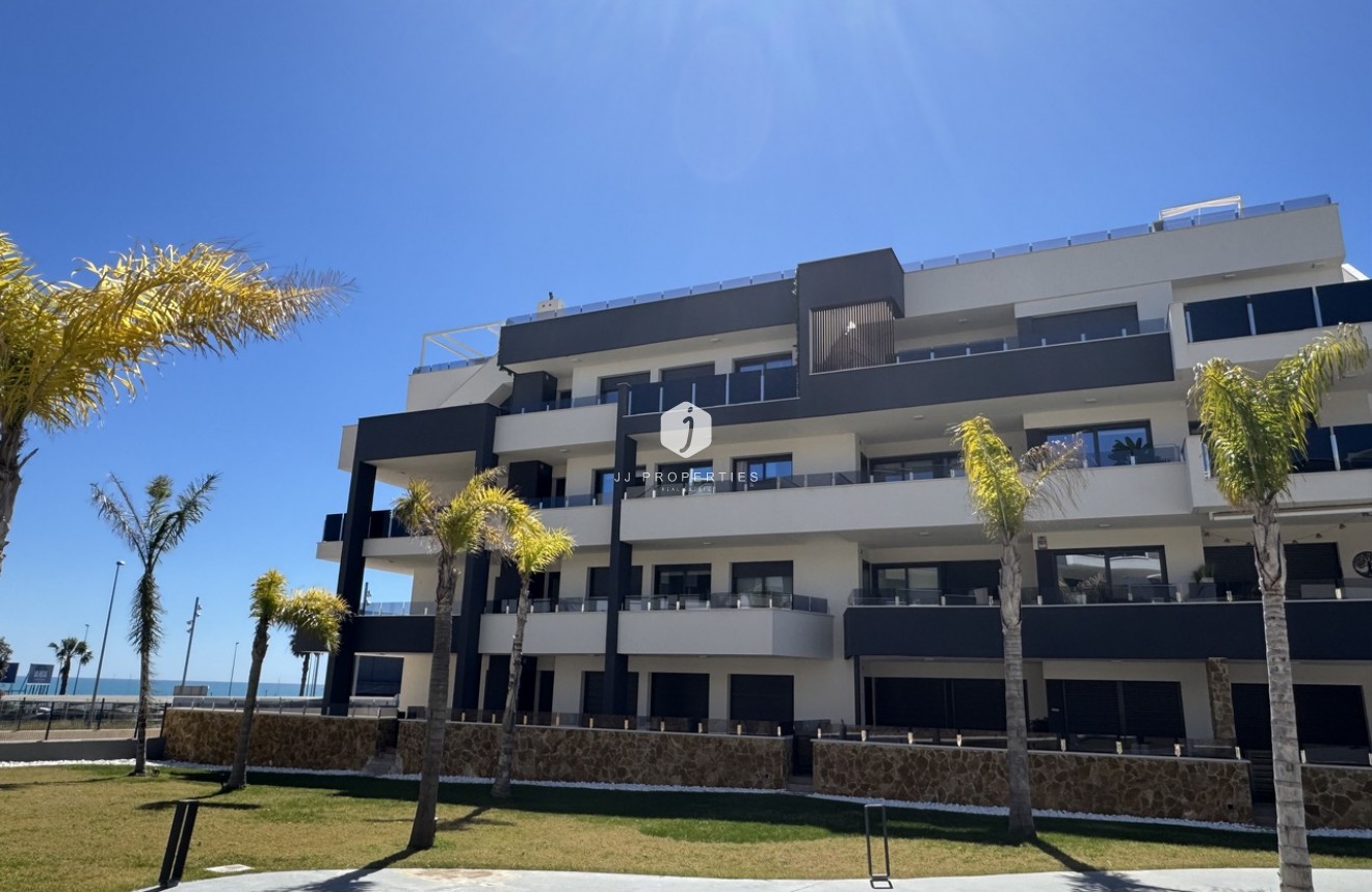 Segunda mano - Apartamento / piso -
Playa Flamenca - Costa Blanca