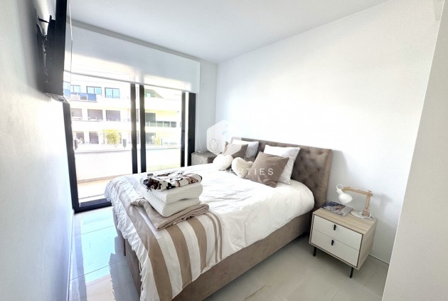 Segunda mano - Apartamento / piso -
Playa Flamenca - Costa Blanca