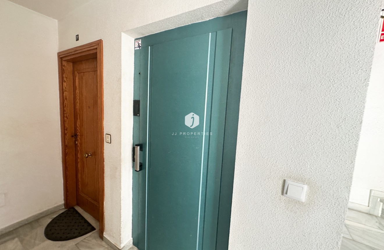 Segunda mano - Apartamento / piso -
Torrevieja - Costa Blanca