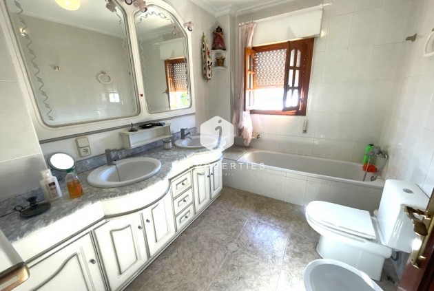 Segunda mano - Chalet -
Rojales - Inland