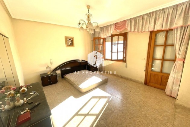 Segunda mano - Chalet -
Rojales - Inland