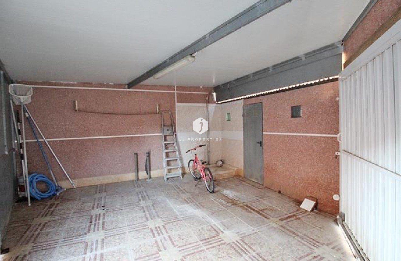 Segunda mano - Villa -
Formentera del Segura - C- Cooperativa