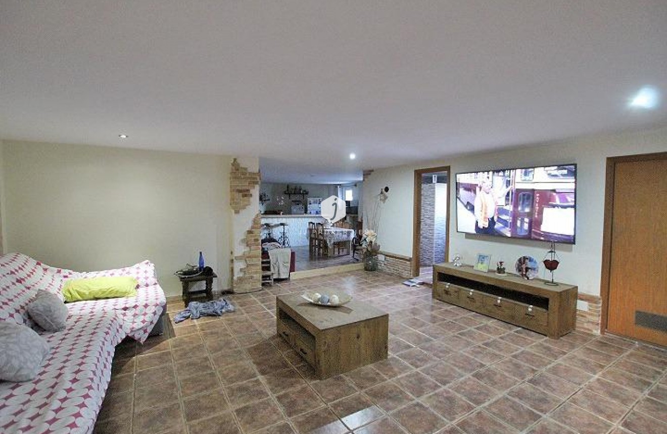 Segunda mano - Villa -
Formentera del Segura - C- Cooperativa