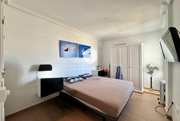 Z drugiej ręki - Mieszkanie w bloku -
Orihuela Costa - Villamartín-las Filipinas