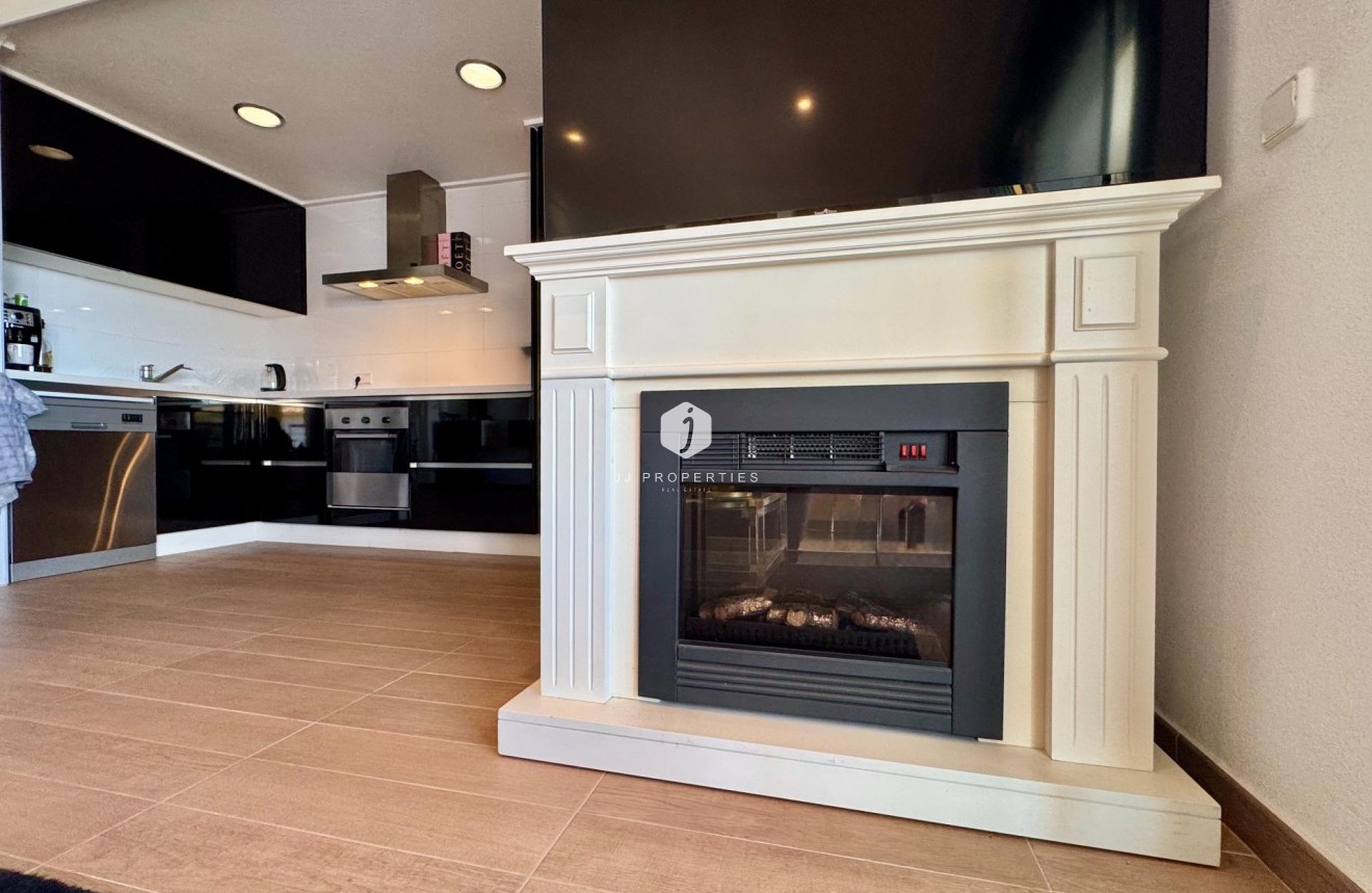 Z drugiej ręki - Mieszkanie w bloku -
Orihuela Costa - Villamartín-las Filipinas