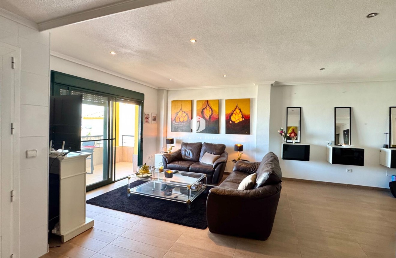 Z drugiej ręki - Mieszkanie w bloku -
Orihuela Costa - Villamartín-las Filipinas