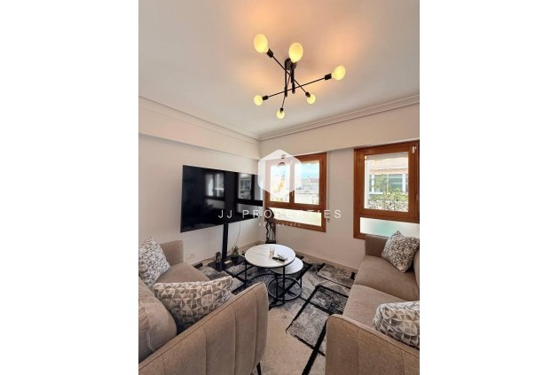 Segunda mano - Ático -
Torrevieja - Playa del Cura