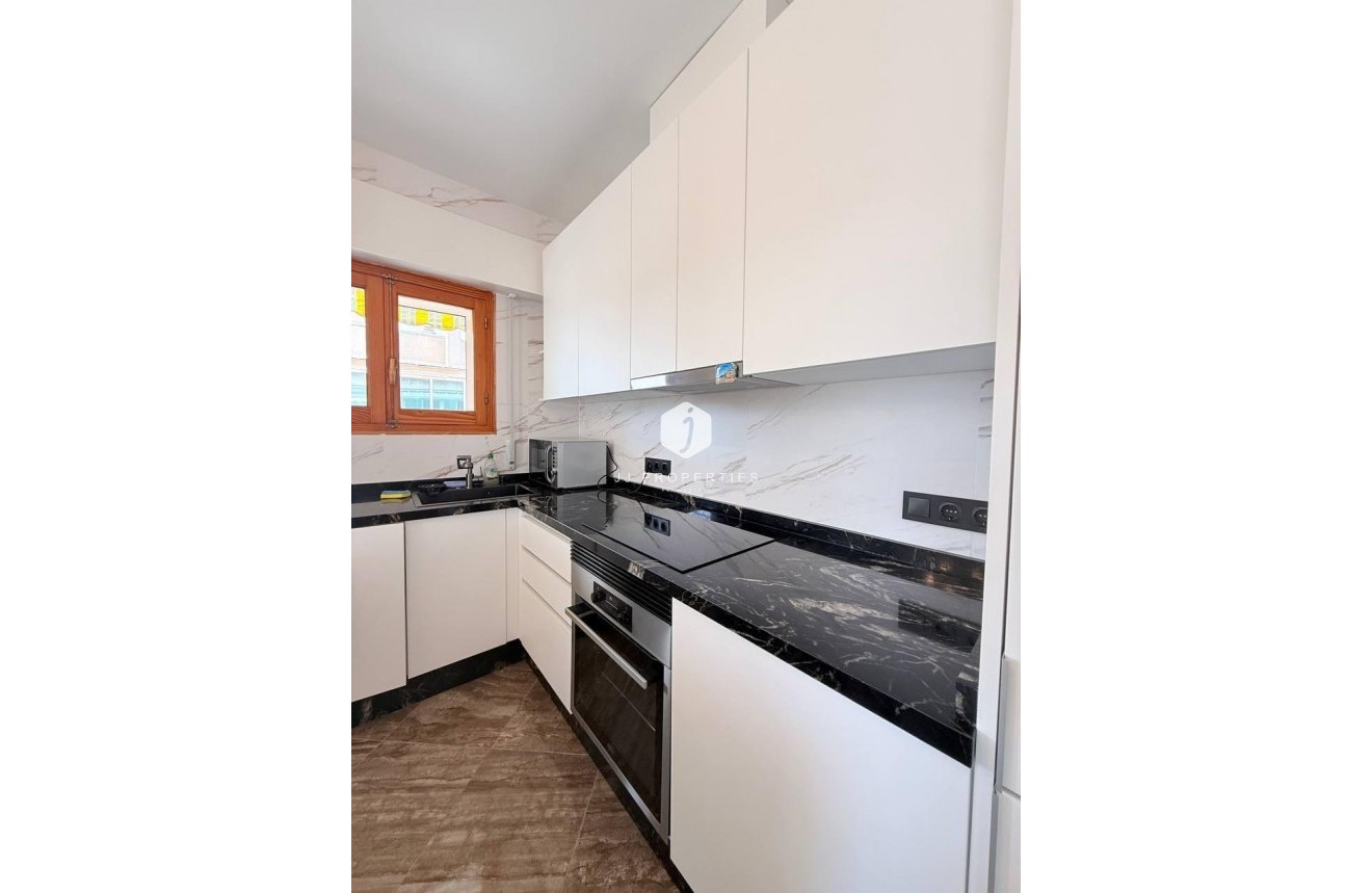 Segunda mano - Ático -
Torrevieja - Playa del Cura