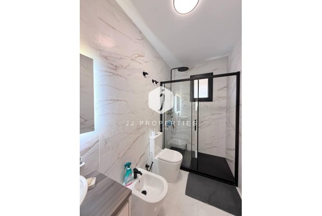 Segunda mano - Ático -
Torrevieja - Playa del Cura