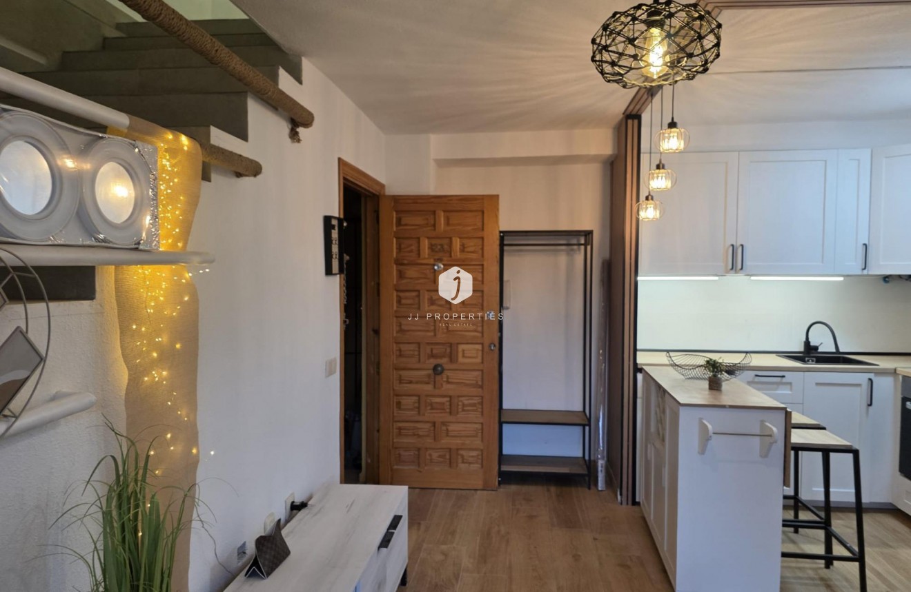 Aus zweiter Hand - Penthouse -
Torrevieja - Cala Ferris