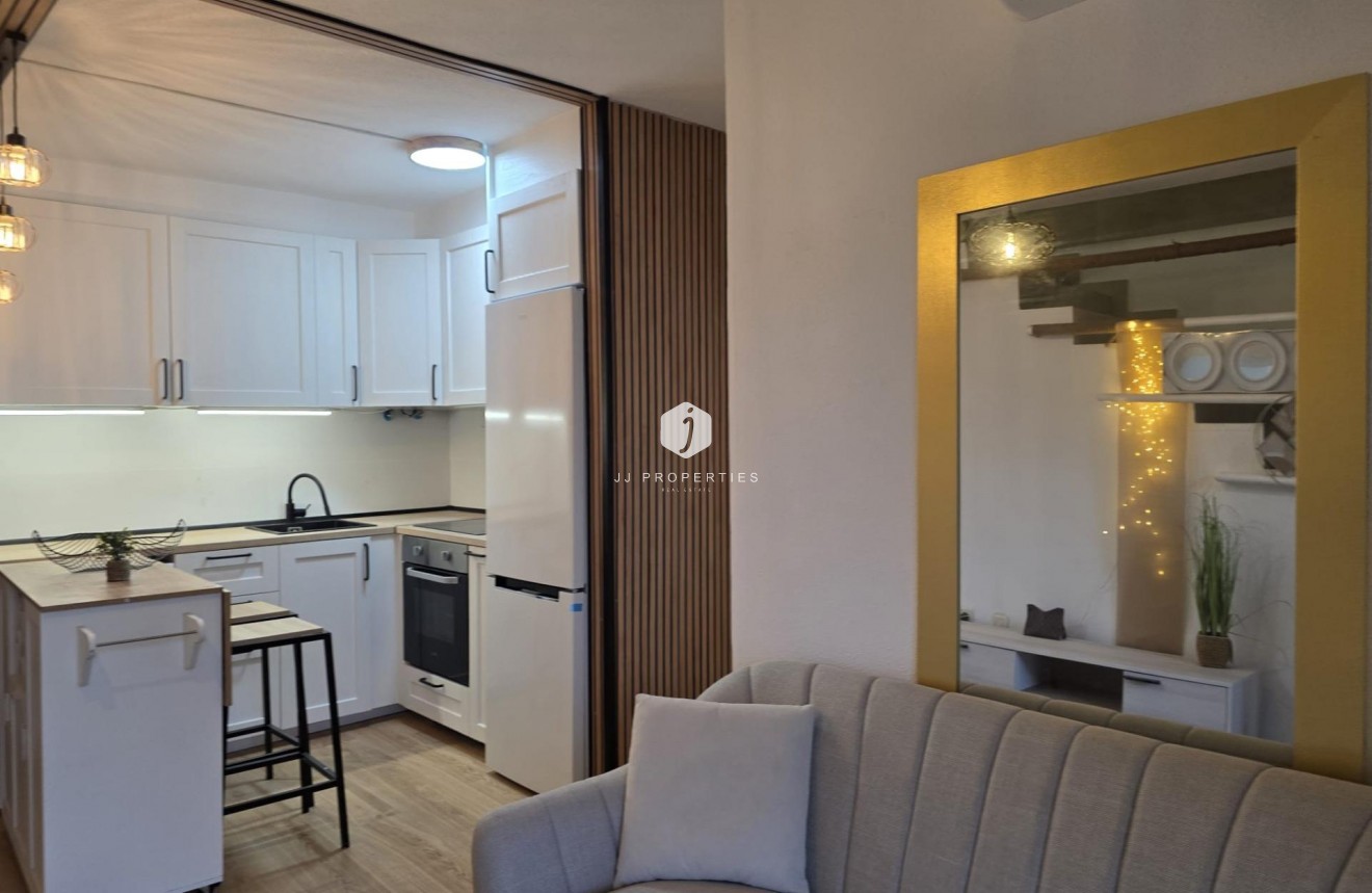 Aus zweiter Hand - Penthouse -
Torrevieja - Cala Ferris