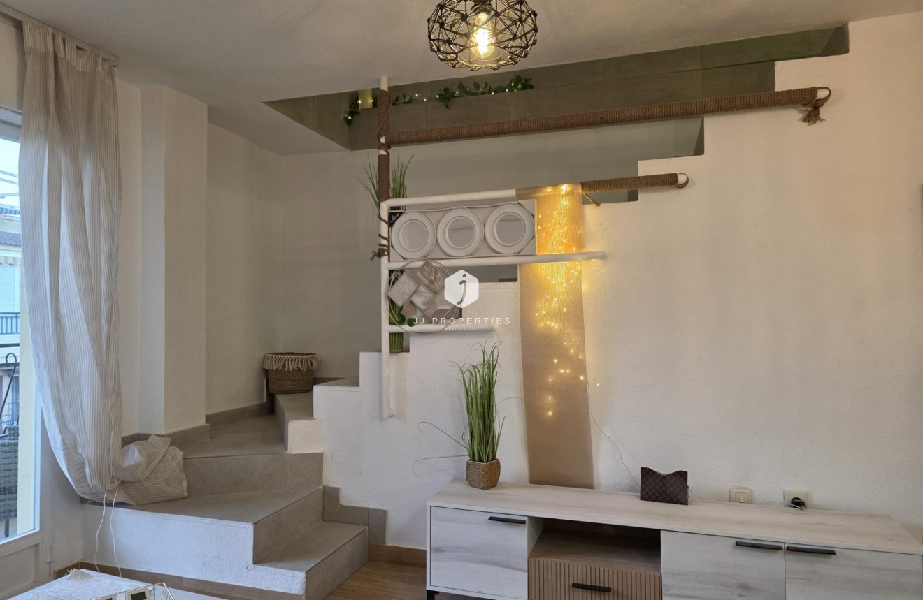 Aus zweiter Hand - Penthouse -
Torrevieja - Cala Ferris