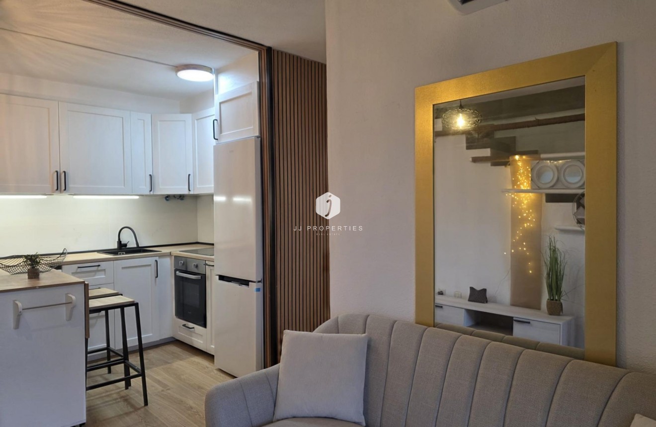 Aus zweiter Hand - Penthouse -
Torrevieja - Cala Ferris