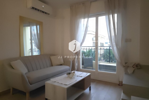 Aus zweiter Hand - Penthouse -
Torrevieja - Cala Ferris