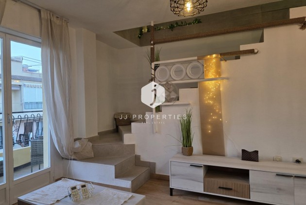 Aus zweiter Hand - Penthouse -
Torrevieja - Cala Ferris