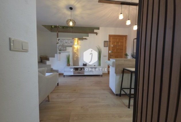 Aus zweiter Hand - Penthouse -
Torrevieja - Cala Ferris