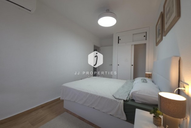 Aus zweiter Hand - Penthouse -
Torrevieja - Cala Ferris