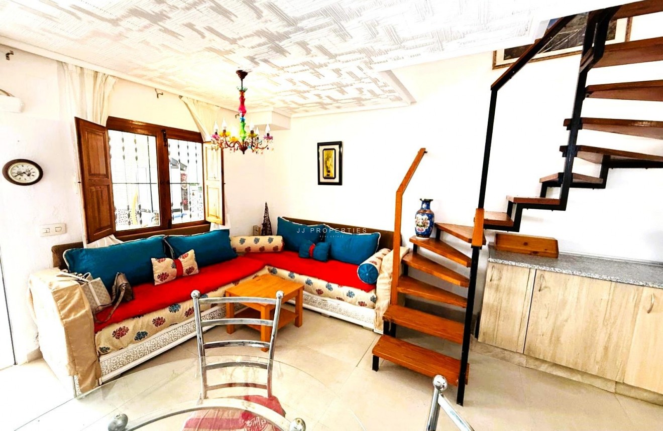 Segunda mano - Chalet -
Torrevieja - El chaparral