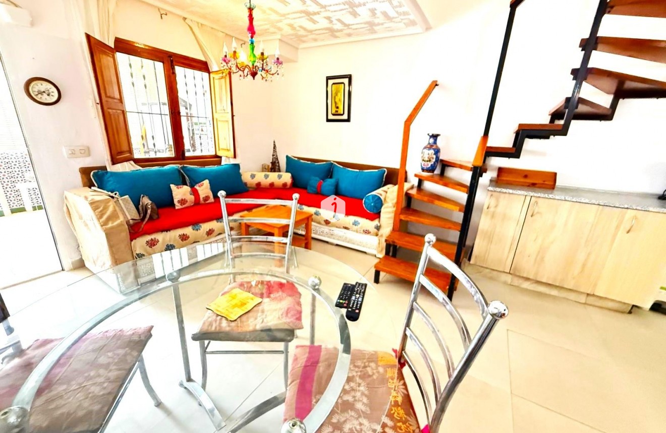 Segunda mano - Chalet -
Torrevieja - El chaparral