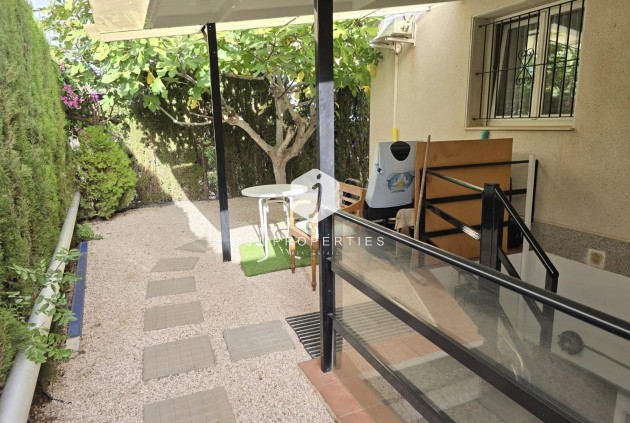 Tweedehands - Villa -
Orihuela Costa - Playa Flamenca