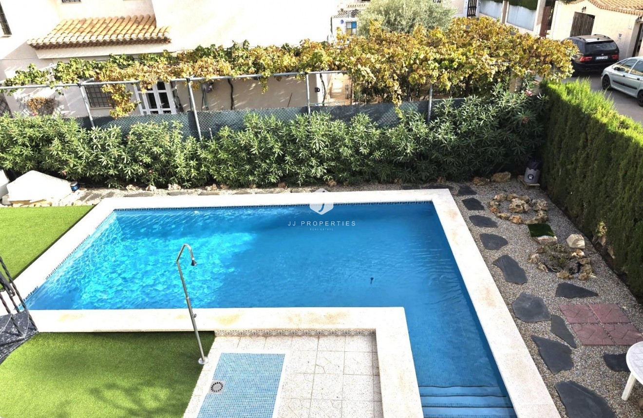 Tweedehands - Villa -
Orihuela Costa - Playa Flamenca