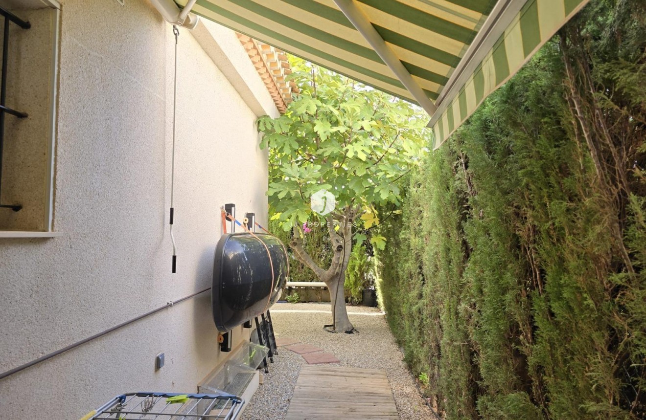 Tweedehands - Villa -
Orihuela Costa - Playa Flamenca