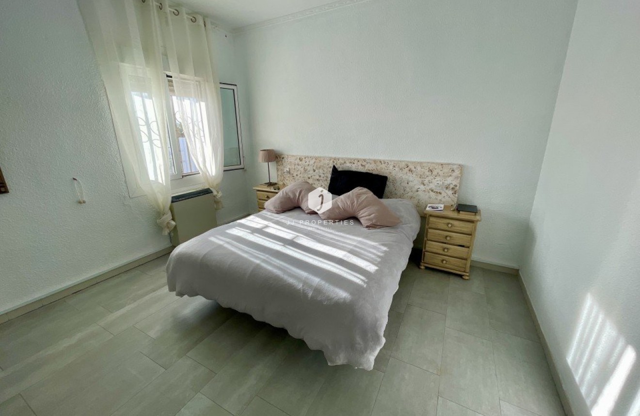 Segunda mano - Villa -
Ciudad Quesada - Costa Blanca