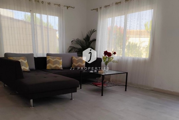 Segunda mano - Villa -
Ciudad Quesada - Costa Blanca