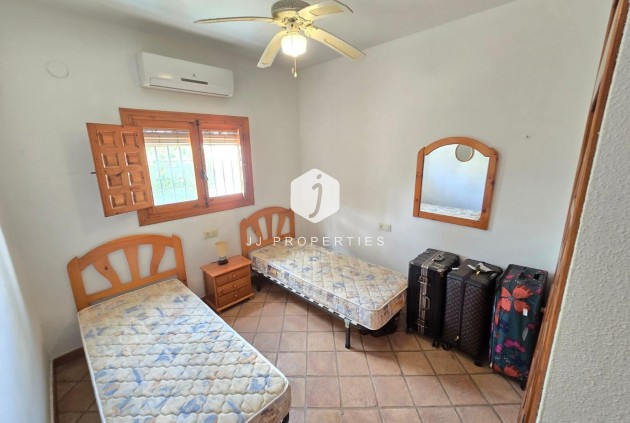 Z drugiej ręki - Villa -
Orihuela Costa - Cabo Roig