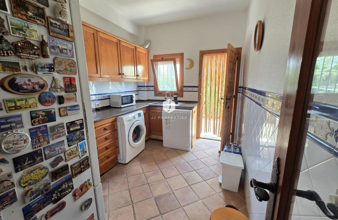 Z drugiej ręki - Villa -
Orihuela Costa - Cabo Roig