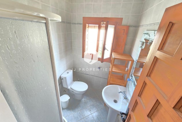 Z drugiej ręki - Villa -
Orihuela Costa - Cabo Roig