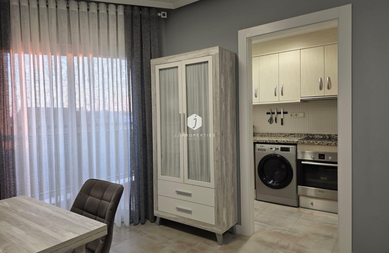 Aus zweiter Hand - Wohnung -
Torrevieja - Costa Blanca