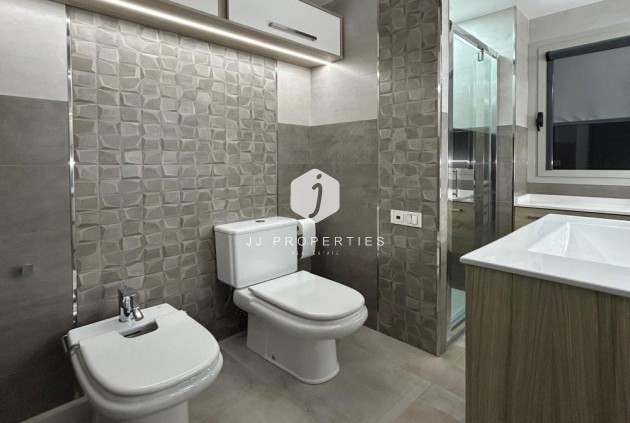 Aus zweiter Hand - Wohnung -
Torrevieja - Costa Blanca