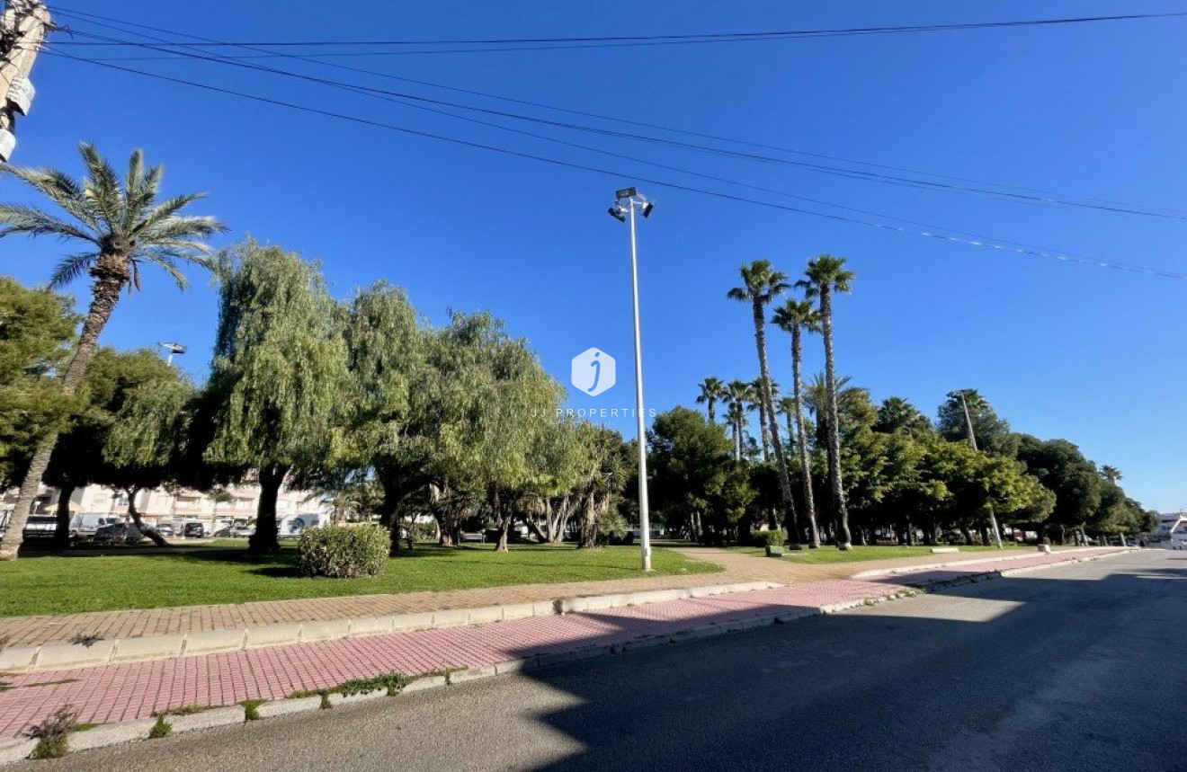 Aus zweiter Hand - Wohnung -
Torrevieja - Costa Blanca