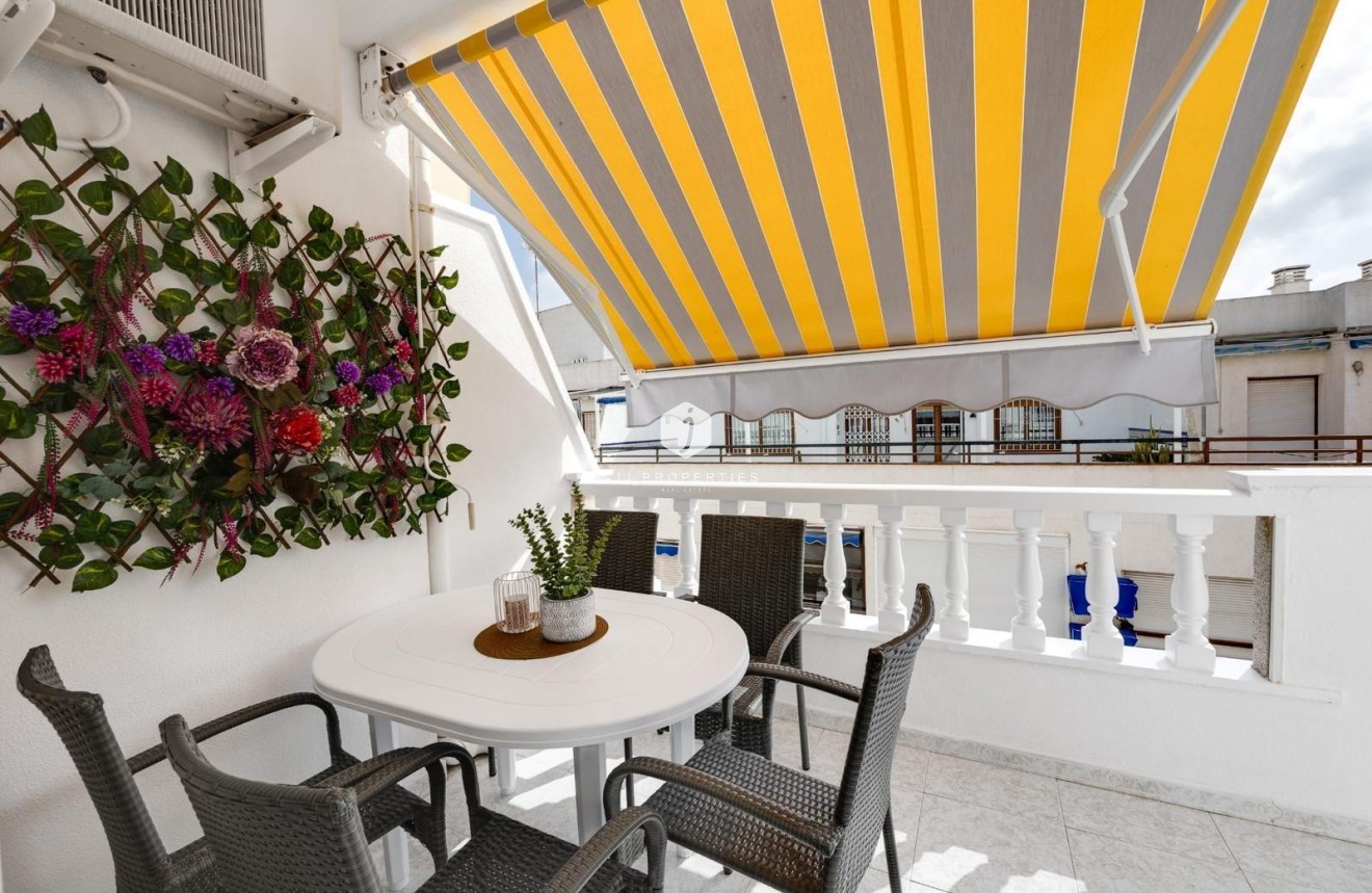 Resale - Apartment / flat -
Torrevieja - Estacion de autobuses