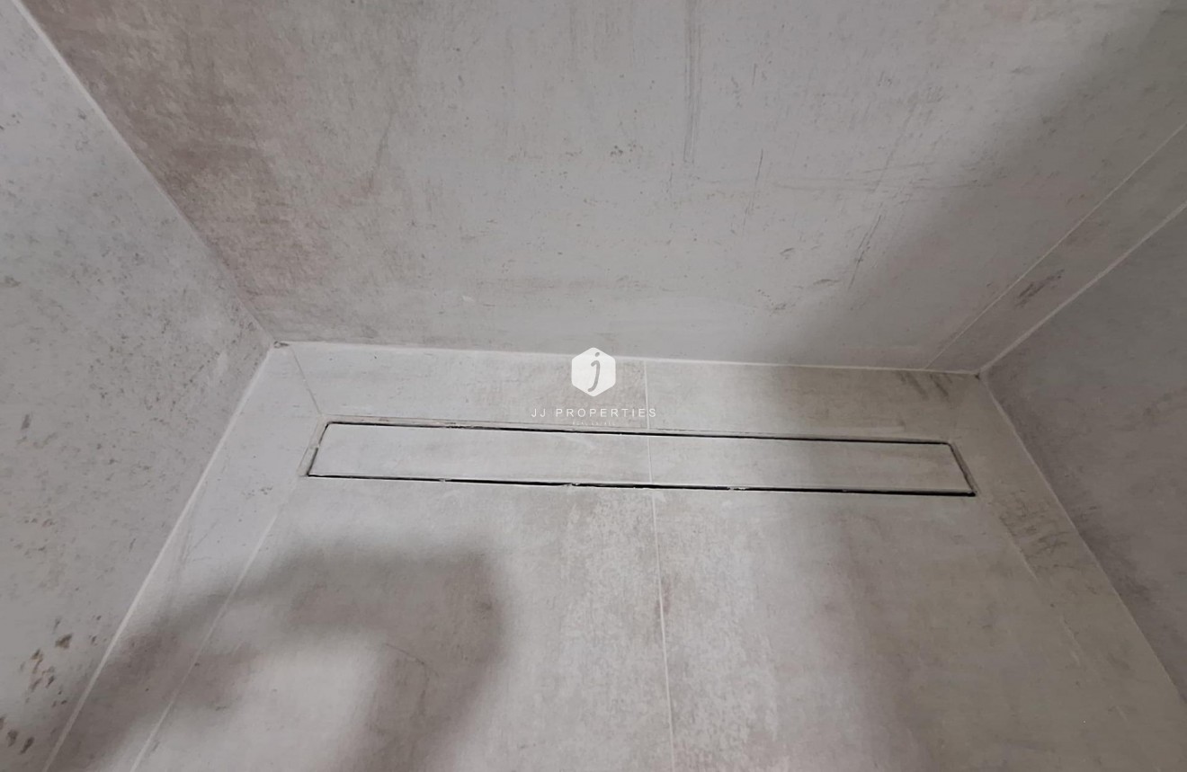 Segunda mano - Apartamento / piso -
Torrevieja - Acequion