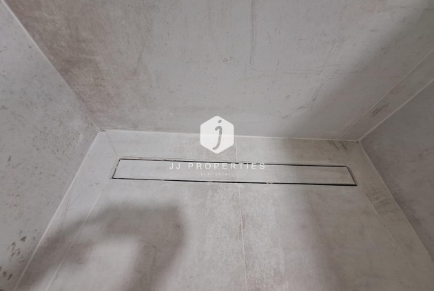 Segunda mano - Apartamento / piso -
Torrevieja - Acequion