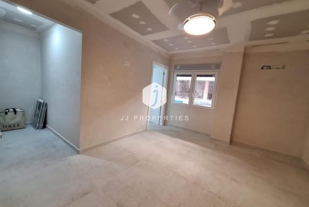 Segunda mano - Apartamento / piso -
Torrevieja - Acequion