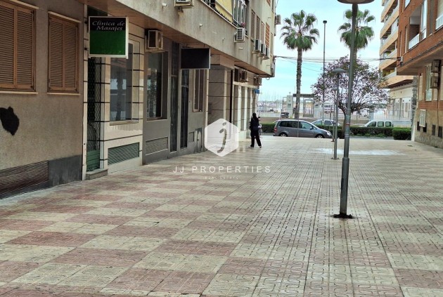 Segunda mano - Apartamento / piso -
Torrevieja - Acequion