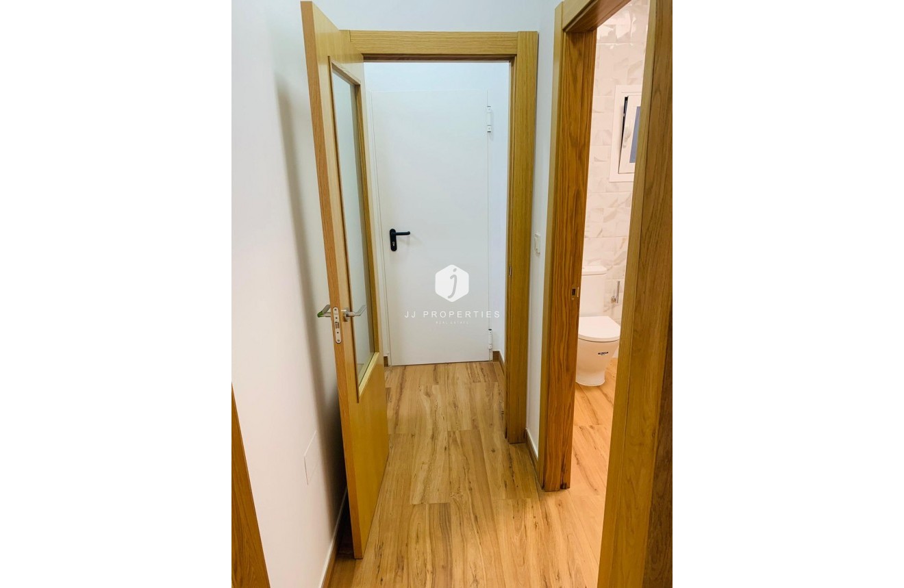 Segunda mano - Apartamento / piso -
Torrevieja - Playa del Cura