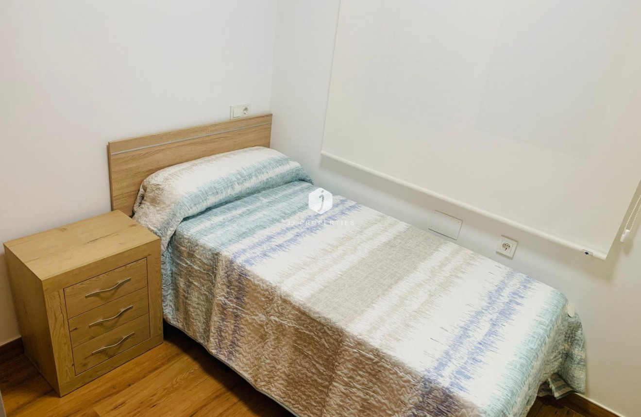 Segunda mano - Apartamento / piso -
Torrevieja - Playa del Cura